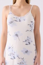 PC8886-S PIERRE CARDIN قميص نوم مع روب انيق ومريح - الصورة 3