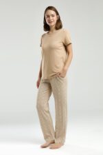 PC9001 PIERRE CARDIN طقم بيجاما للنساء قطعتين لون رملي