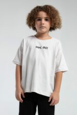 RP3572 طقم شورت للاولاد  قطن قطعتين بلوز لون كريمي مع شورت لون اسود - الصورة 3