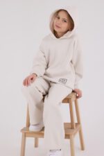 RP3692 طقم شتوي دافئ للفتيات مبطن لون كريمي