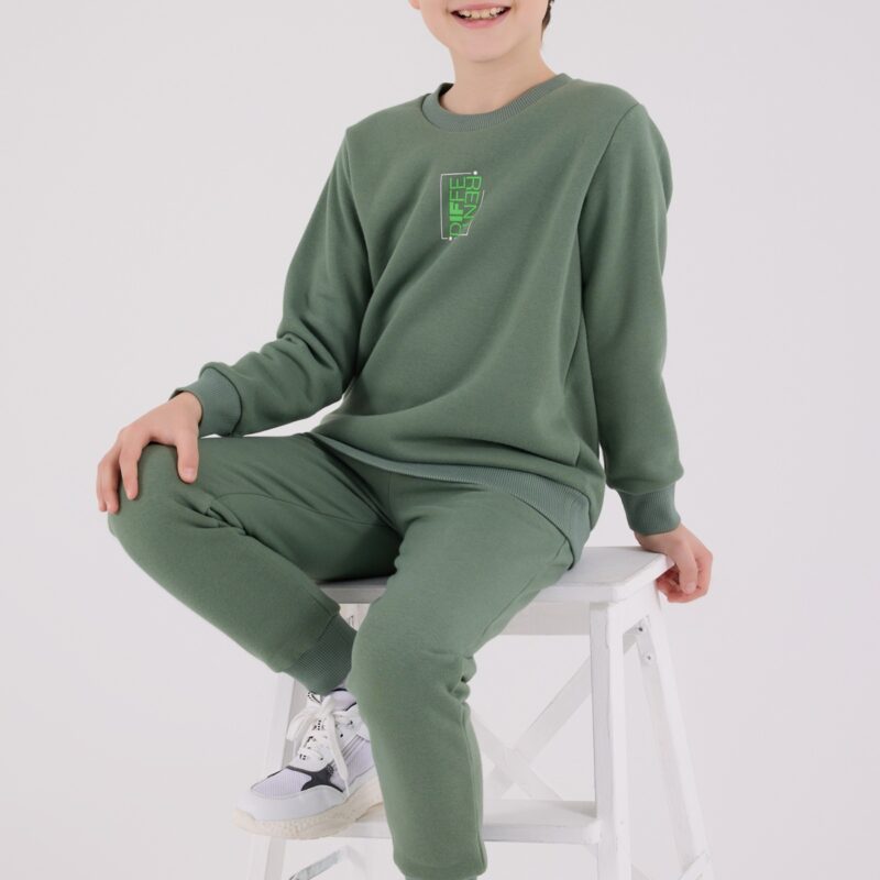 RP3652 طقم شتوي دافئ للاولاد مبطن لون اخضر