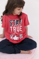 ⁦RP2331-G طقم بيجاما قطعتين للفتيات"STAY TRUE TO BE STAR"⁩ - الصورة ⁦2⁩