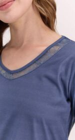 AR1475 طقم بيجاما قطعتين مع بنطال مرسوم بالورود لون نيلي - الصورة 5