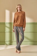 F -4203 طقم بيجاما شتوي قطعتين