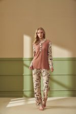 F-4280 طقم بيجاما شتوي قطعتين باكمام موردة مع ازرار - الصورة 4