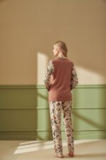 F-4280 طقم بيجاما شتوي قطعتين باكمام موردة مع ازرار - الصورة 7