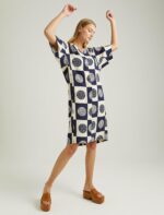 S22D323- فستان كتان منقوش مقاس كبير - الصورة 3