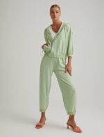 S22E011 طقم عملي تريننج جاكيت سحاب مع طاقية وبنطال عريض