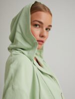 ⁦S22E011 طقم عملي تريننج جاكيت سحاب مع طاقية وبنطال عريض⁩ - الصورة ⁦5⁩