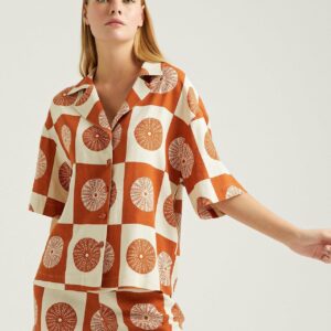 S22G203-GOMLEK RUSTقميص كتان نصف كم بأزرار  منقوش