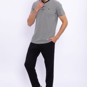 AR2063 طقم بيجاما للرجال عدد 3 قطع بلوز نصف كم مع بنطال  وشورت بعلبة كرتون