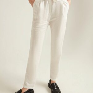 S22P012-PANTOLON بنطلون بقصة مريحة لون ابيض