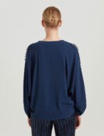 W22G473- قميص لون كحلي باكمام من دانتيل - الصورة 3