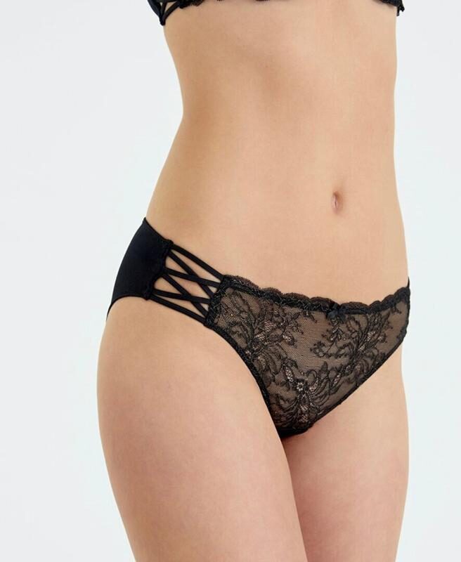 ST3900601 Just Married Slip Panties – Black كلوت داخلي سترينج دانتيل لون اسود