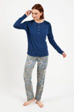 PC8447 طقم بيجاما قطعتين للنساء خريفي بنطال مزخرف مع بلوز لون تركواز بثلاثة ازرار