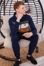 AR2378-S تريننج دافئ ومبطن للرجال لون بيج مخططة باللون الكريمي والاخضر