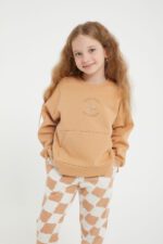 ⁦RP2982-V1 طقم تريننج قطعتين مبطن لون الكاميل⁩ - الصورة ⁦2⁩