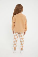 ⁦RP2982-V1 طقم تريننج قطعتين مبطن لون الكاميل⁩ - الصورة ⁦5⁩