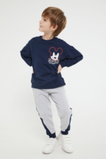 ⁦D4704-3 تريننج مبطن للاولاد ميكي ماوس بلوز لون كحلي مع بنطال لون رمادي⁩ - الصورة ⁦4⁩