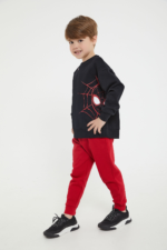 ⁦D4723-3 تريننج مبطن سبايدر مان بلوز لون اسود مع بنطال لون احمر⁩ - الصورة ⁦3⁩