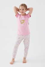 ⁦RP3101-2-V1 طقم بيجاما قطعتين للفتيات قطن بلوز نصف كم لون زهري فاتح مع بنطال⁩ - الصورة ⁦3⁩