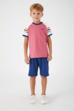 RP3017-طقم شورت للاولاد قطعتين قطن بلوز لون زهير مخططة عند الاكمام مع شورت لون كحلي