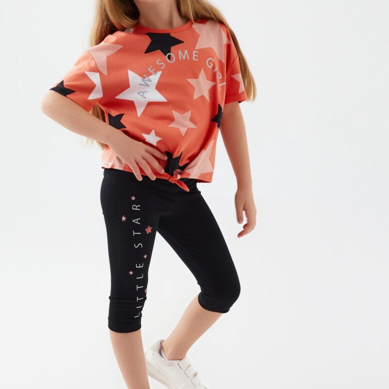 RP3071 طقم للفتيات قطعتين قطن بلوز مرسومة بالنجوم لون برتقالي مع برمودا لون اسود