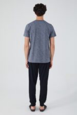 AR2534 طقم بيجاما قطعتين قطن للرجال بلوز لون رمادي مع بنطال لون اسود - الصورة 4