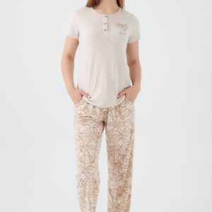 PC8521 PIERRE CARDIN طقم بيتي ماركة بيير كاردن قطعتين قطن بلوز لون افوايت مع بنطال مرسوم