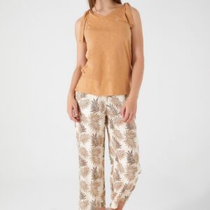 AR2434-Sطقم بيتي قطعتين برمودا مع بلوز من دون اكمام لون كامل