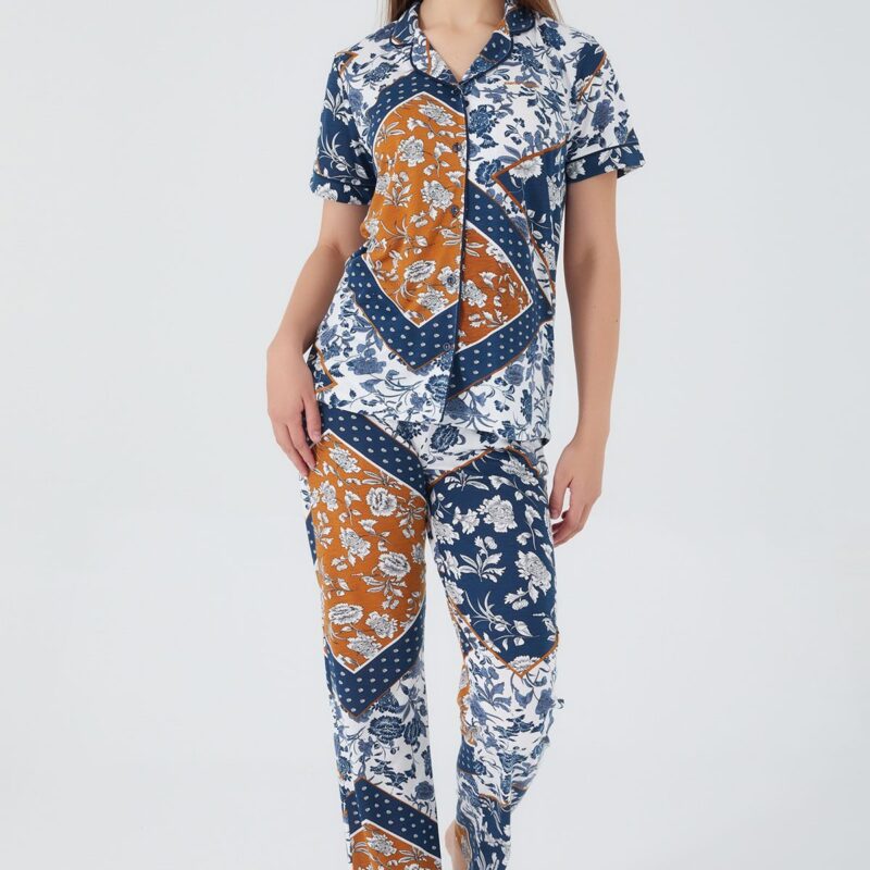 PC8508-S PIERRE CARDIN طقم بيجاما بازرار قطعتين مرسومة بنقشات مميزة