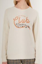 AR2674-S طقم بيتي مميز قطعتين بلوز صوف لون اوفوايت مع بنطال مقلم - الصورة 5