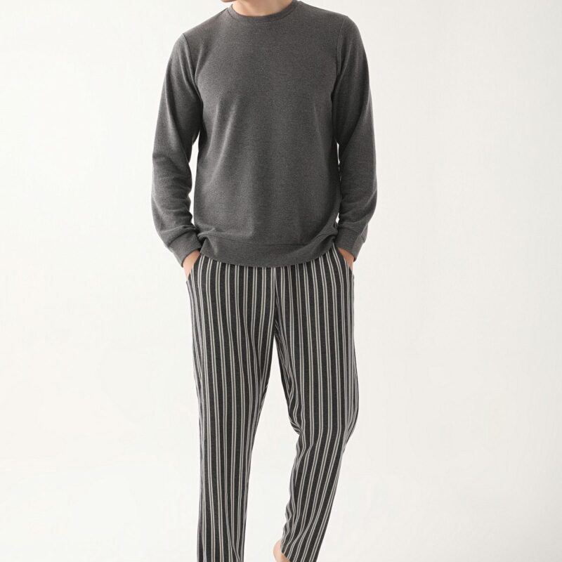 AR2801-S طقم بيجاما للرجال قطعتين  بلوز لون رمادي ثلاث خيوط مع بنطال مقلم