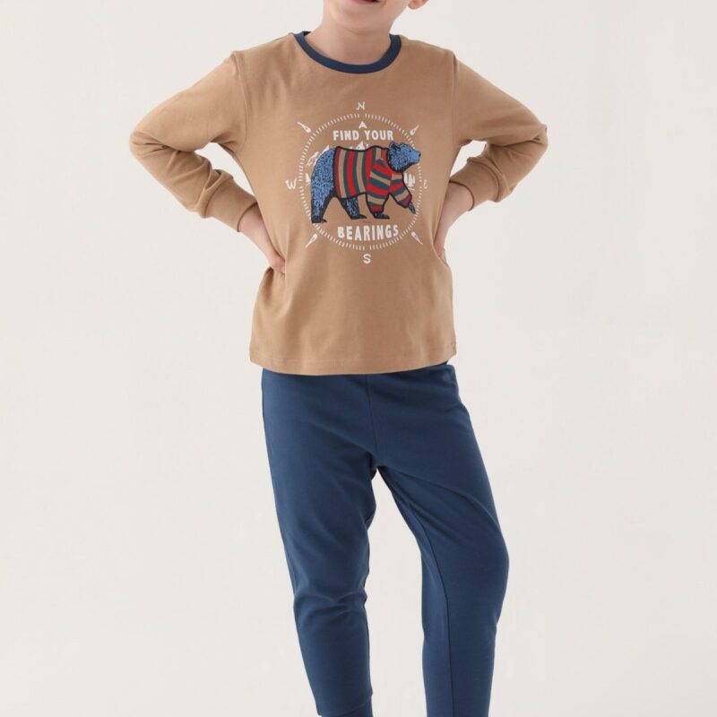 RP3202 طقم بيجاما قطعين قطن للاولاد لون كابتشينو مع بنطال لون كحلي