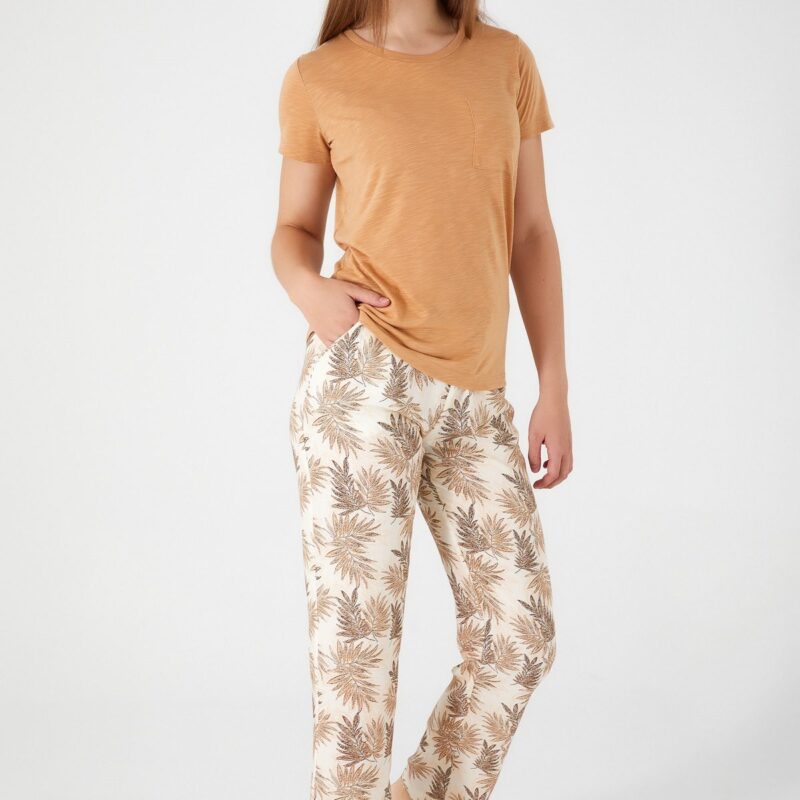 AR2435-Sطقم بيتي قطعتين  بلوز قطن لون كامل مع بنطال قماش