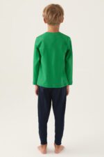RP3338 طقم بيجاما للاولاد قطن بلوز لون اخضر مع بنطال لون كحلي - الصورة 2