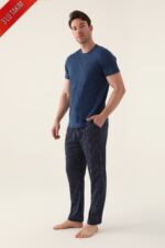 AR3015-S طقم ثلاث قطع للرجال قطن بنطال مخطط مع بلوز نصف كم