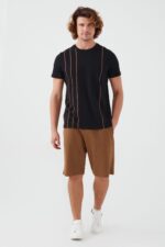 AR2509 طقم شورت قطن للرجال قطعتين بلوز لون اسود مع شورت لون بني