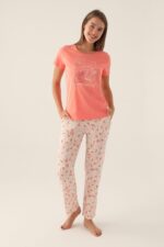 ⁦AR2890-S طقم بيجاما للنساء قطعتين مميز بتصميمه بلوز لون اورنج⁩ - الصورة ⁦4⁩