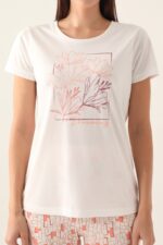 ⁦AR2890-S طقم بيجاما للنساء قطعتين مميز بتصميمه بلوز لون ابيض⁩ - الصورة ⁦2⁩