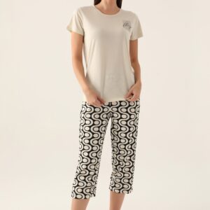 AR2894 طقم بيجاما برمودا للنساء لون بيج