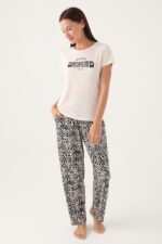 ⁦PC8787-S Pierre Cardin طقم بيتي قطن انيق وعصري⁩ - الصورة ⁦6⁩