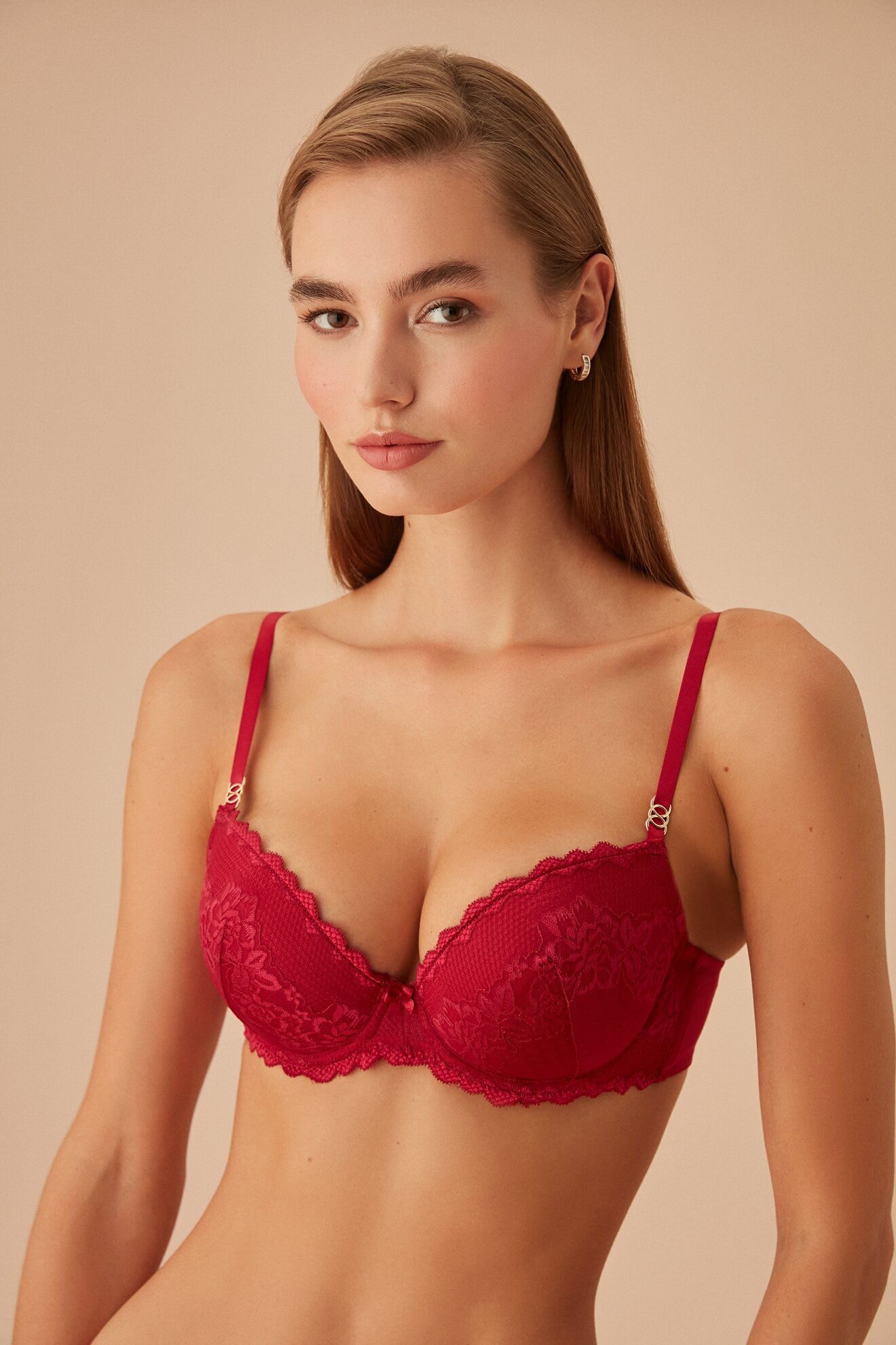 ST4275609A Paradise Padded Bra حمالة صدر برادايس لون احمر مع دانتيل