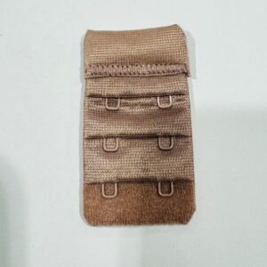 SW1074 Hook 3 X 2 1 piece وصلة لحمالة الصدر لون كابتشينو