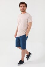 AR2046-S طقم شورت للرجال قطن بلوز لون بيج مع شورت لون بترولي