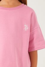 ⁦US1443-4 US POLO ASSN  تريننج للفتيات فلو سايز قطعتين شورت قطن ثلاث خيوط لون زهري⁩ - الصورة ⁦2⁩