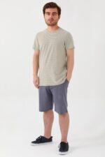 AR2046-S طقم شورت للرجال قطن بلوز لون فستقي مع شورت لون بترولي