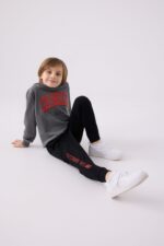 RP3457 تريننج مبطن ودافئ للاولاد بلوز هودي مع طاقية وبنطال لون اسود - الصورة 3