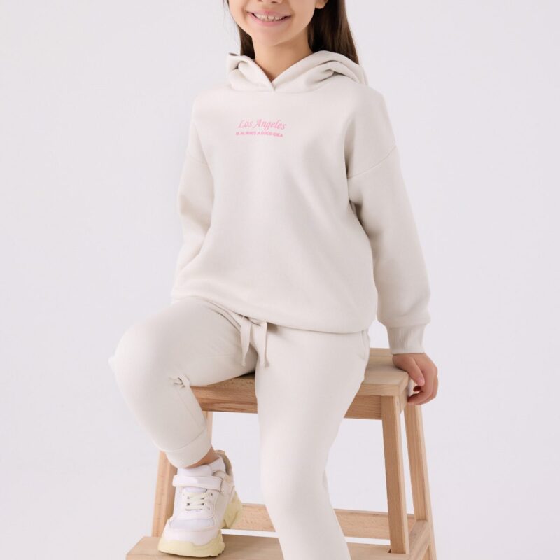 RP3500 تريننج للبنات قطن مع طاقية مبطن ودافئ لون كريمي