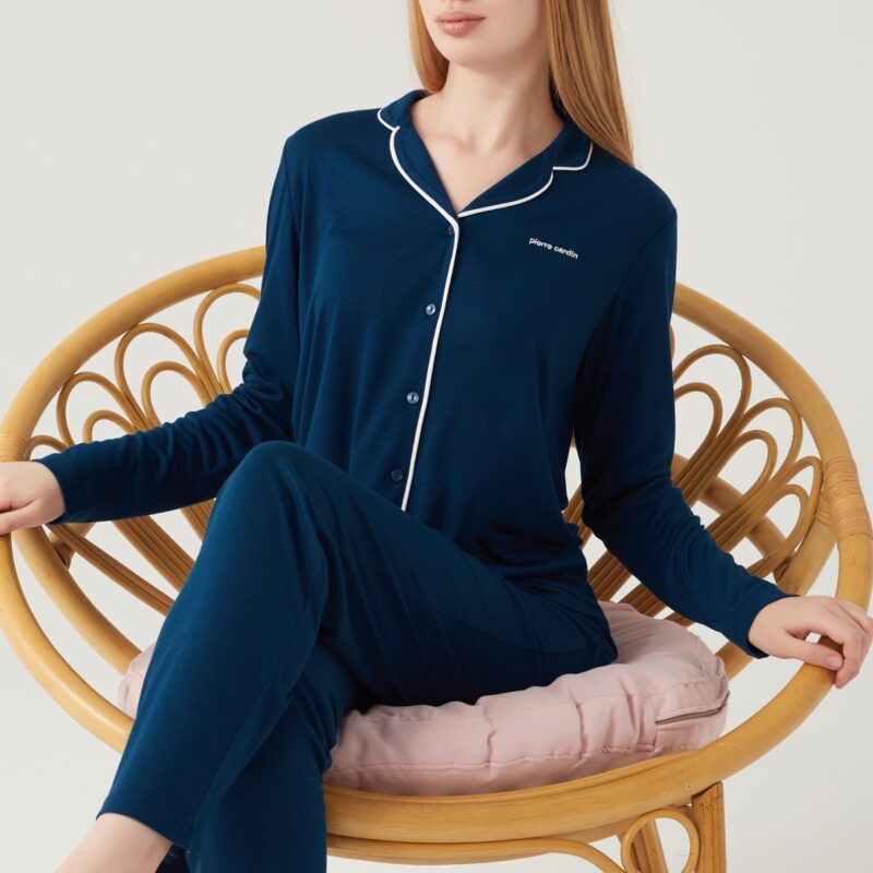 PC8768-S PIERRE CARDIN طقم بيجاما للنساء بأزرار لون كحلي